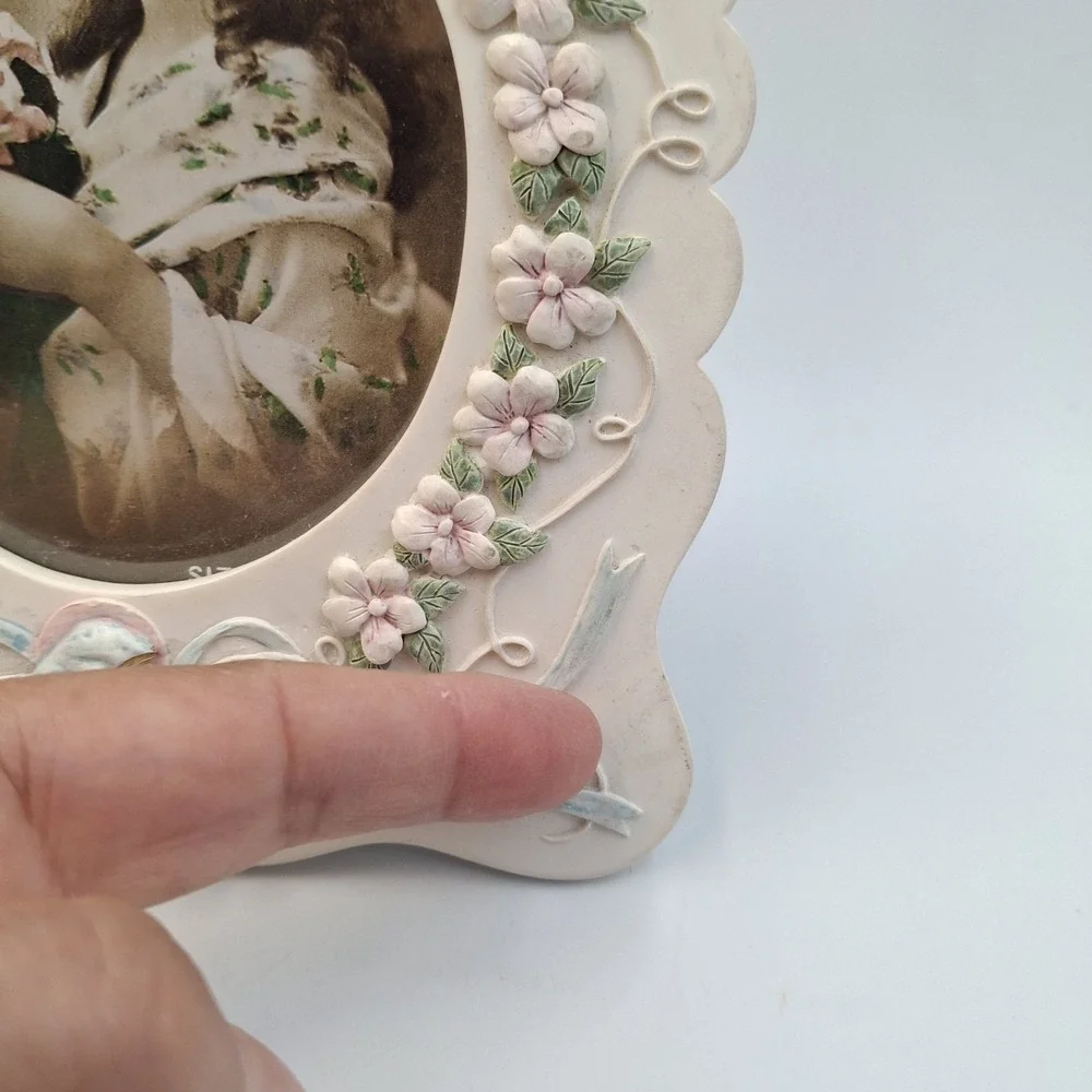 Vintage Style Resin Floral Picture Frame Madonna Child Relief Victorian Girl 5x7